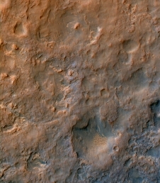 Der Mars Reconnaissance Orbiter senkt seine Umlaufbahn weiter