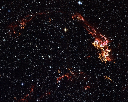 Hubble-Ansicht eines Supernova-Überrests