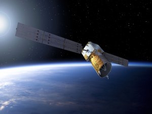 ISS beweegt om een ​​satelliet te vermijden