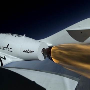 SpaceShipOne يذهب أسرع من الصوت