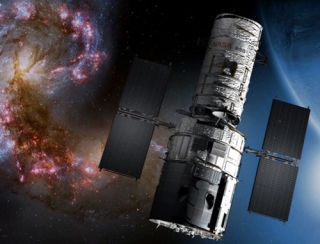 NASA đang tiến hành sửa chữa Hubble
