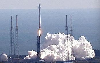 Atlas V стартира Hellas-Sat