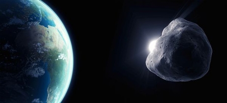日本の宇宙船がフライバイで地球と月を撮影