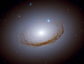 Images de la galaxie poussiéreuse