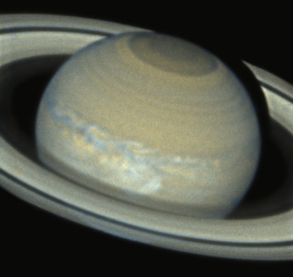 Saturn De la Hubble și Cassini
