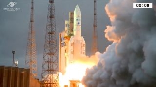 Ariane 5 Lofts Zwei Satelliten