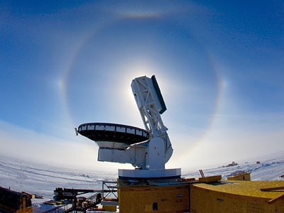 Télescope sous la glace en Antarctique