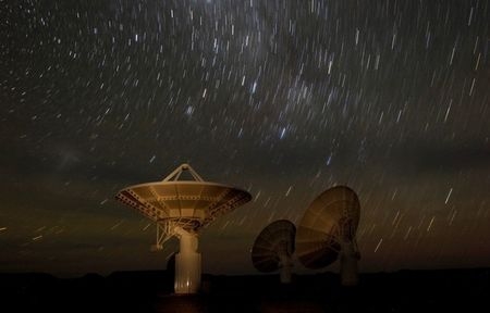 Radio Astronomi Akan Mendapat Peningkatan Dengan Array Kilometer Persegi