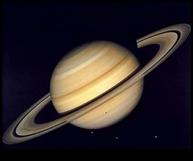 Saturn in Farbe