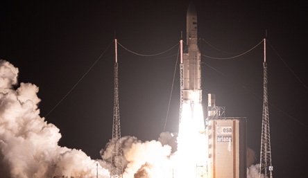 Ariane 5 تطلق Envisat بنجاح