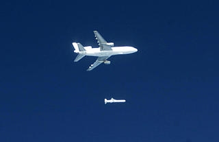 „Pegasus“ raketa paleidžia NASA SORCE palydovą