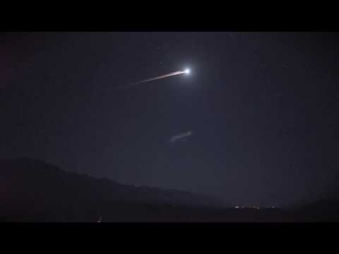 Fireball Meteor ou rentrer dans un satellite? Vendredi, quelque chose a éclaté au Royaume-Uni - Space Magazine