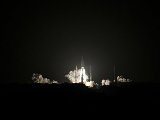 Ariane 5 Lofts Zwei Satelliten