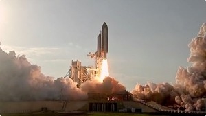 Space Shuttle Atlantis startet