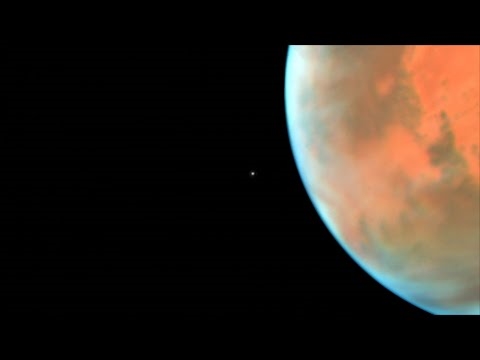 Mars Surveyor Snaps Phobos