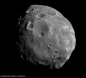 Pogled izbliza Phobosa