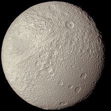 Enceladus și Janus