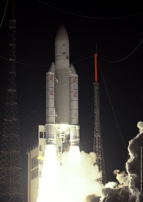 Anik F2 byl spuštěn na Ariane 5