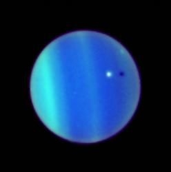 Hubble vê um trânsito raro em Urano