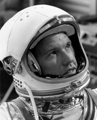 El astronauta Gordon Cooper muere
