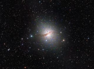 Nuevos cúmulos de galaxias descubiertos