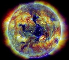 Tapetai: „Galaktika“ su žvaigždės formavimo žiedu