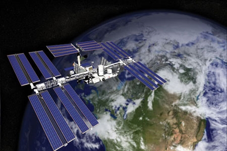 Irã lança satélite em órbita