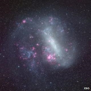 Bakgrund: Starformation i närliggande Galaxy