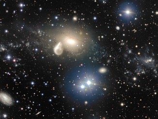 Imagini ESO Coliziune cosmică