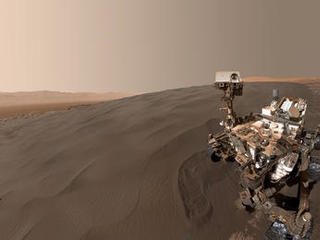 Марсовски кратер са динама