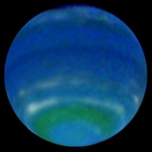 Hubble sieht Frühling auf Neptun