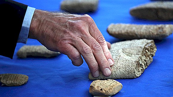 1.400 starodavnih klinopisnih tablet, identificiranih iz izgubljenega mesta Irisagrig v Iraku. So jih ukradli?