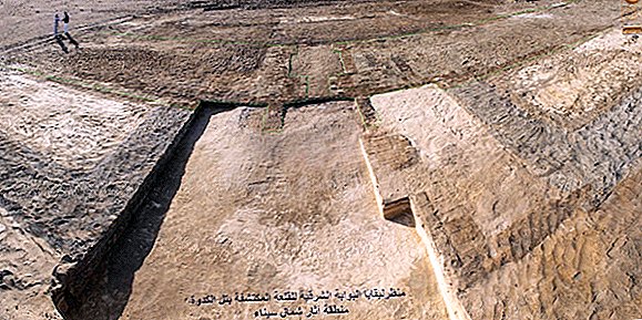 Antigos egípcios construíram esta fortaleza de 4 torres há mais de 2.600 anos