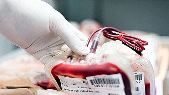 يتم فحص الدم من المرضى المتعافين كعلاج COVID-19