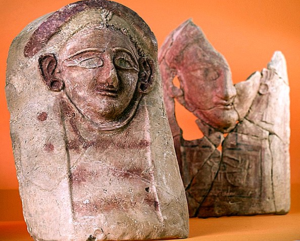Șefi ceramici de zeițe posibile descoperite în depozitul de deșeuri antice