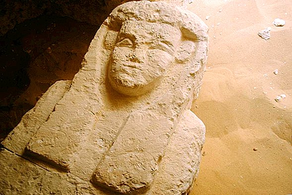 Městský hřbitov: 3 hrobky objevené ve starověkém Egyptě