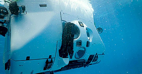 Explorer llega al punto más profundo del océano Atlántico