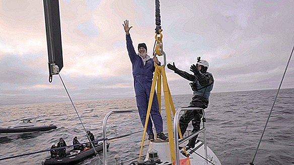 Explorer dice que llegó a la parte más profunda del océano. James Cameron no está de acuerdo.