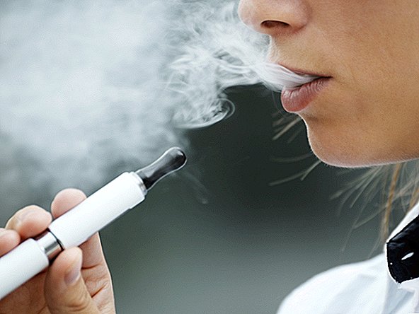 La FDA apunta a los cigarrillos electrónicos con sabor a menta y frutas para proteger a los jóvenes vapers