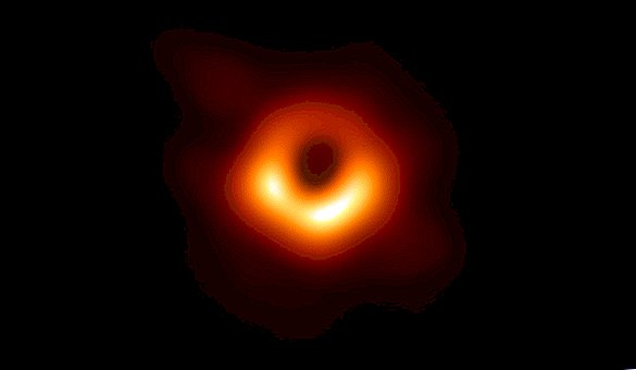 Primeira imagem de buraco negro já ganha um prêmio de US $ 3 milhões aos pesquisadores