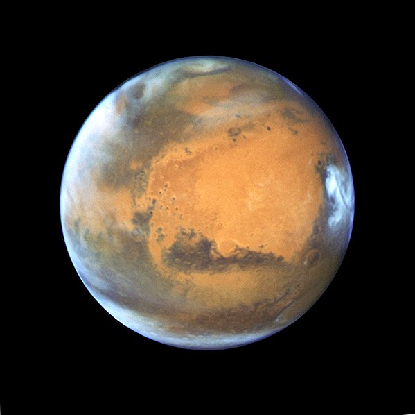 تتشكل الغيوم الجليدية المريخية من "دخان" الشهب الميتة ، كما تدعي الدراسة