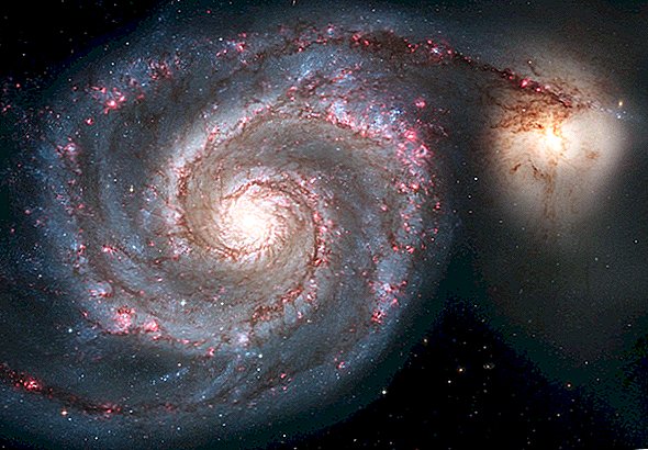 El inminente choque galáctico podría abrir el agujero negro en el centro de la Vía Láctea