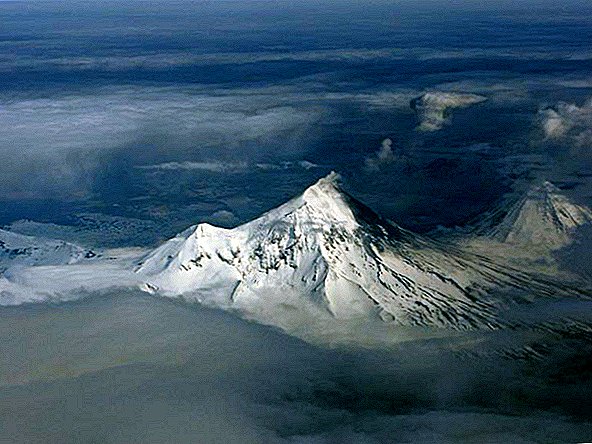 Une technologie incroyable: comment regarder un volcan (en toute sécurité)