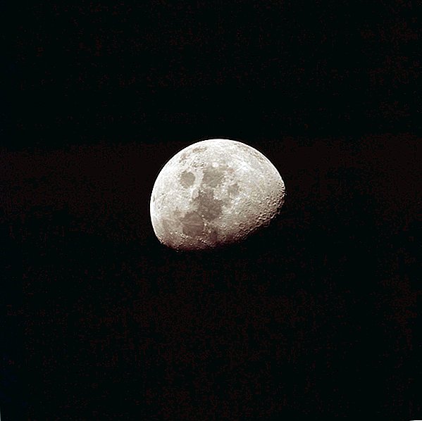 La Lune: le compagnon constant de notre planète