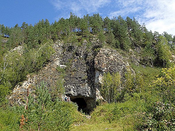 Neanderthaler og Denisovans boede (og parrede) i denne sibirske hule