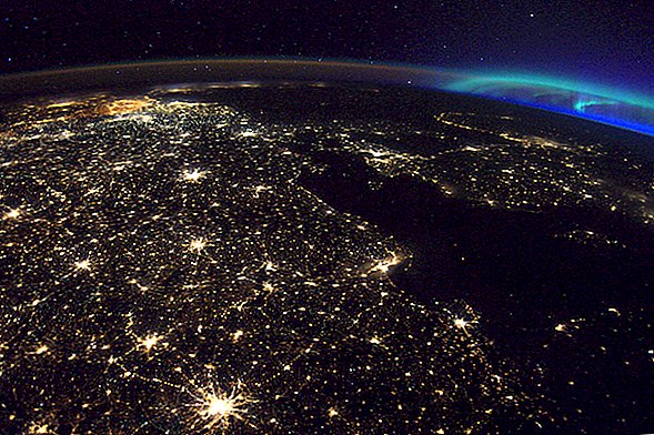 Nordlys fra verdensrommet! Astronaut fanger Aurora Over Europe