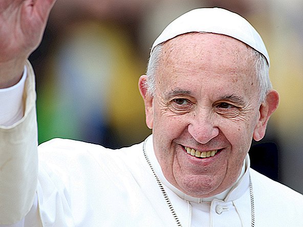 Papież apeluje o solidarność i współczucie w pierwszej w historii papieskiej dyskusji TED