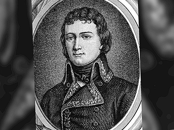 Les restes du général à une patte de Napoléon trouvés sous la piste de danse russe