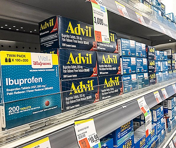 Bør du ta ibuprofen hvis du har COVID-19?