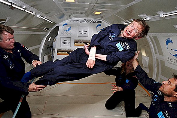 Stephen Hawkingin perhe välittää äänensä kohti mustaa reikää